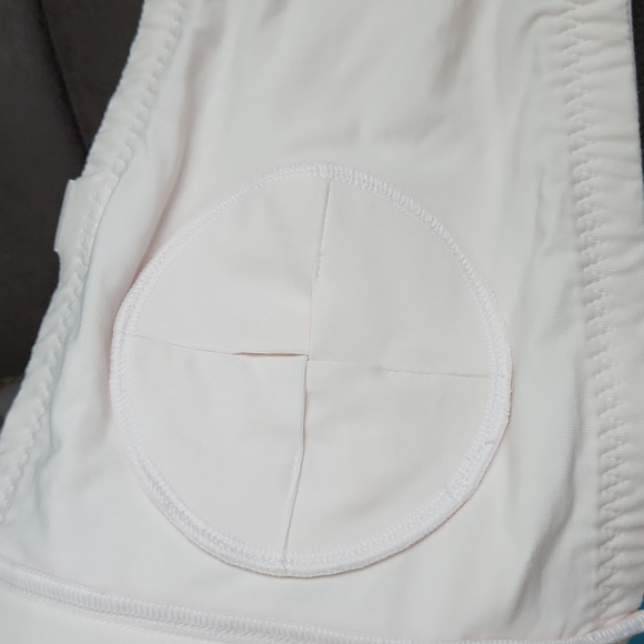 Pumping Bra - Picture 9 of 11